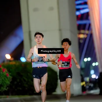 Runner Photo 6259265