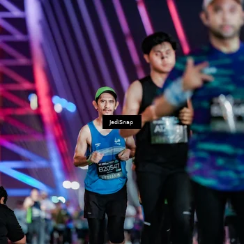 Runner Photo 6259286