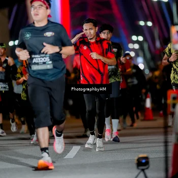 Runner Photo 6259289
