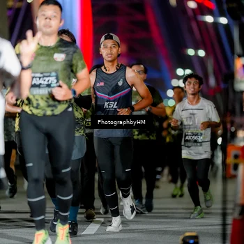 Runner Photo 6259295