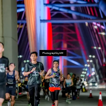 Runner Photo 6259342