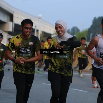 Runner Photo 6259347