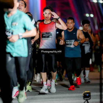 Runner Photo 6259375