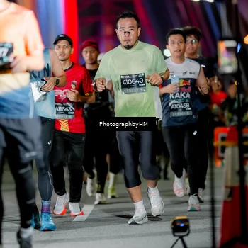 Runner Photo 6259394