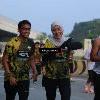 Runner Photo 6259396