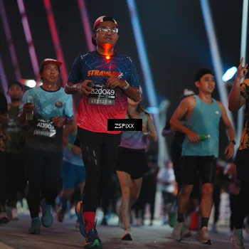 Runner Photo 6259468