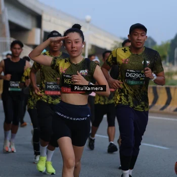 Runner Photo 6259508