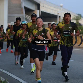 Runner Photo 6259509