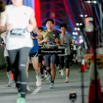 Runner Photo 6259511
