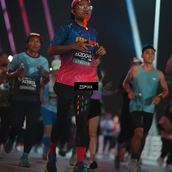 Runner Photo 6259512