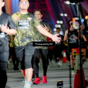 Runner Photo 6259519