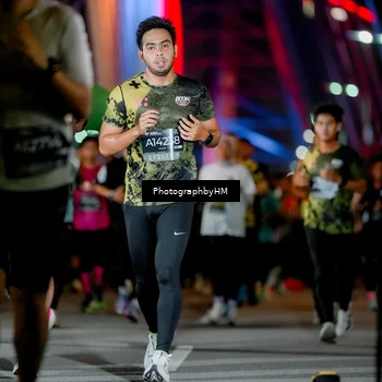 Runner Photo 6259530