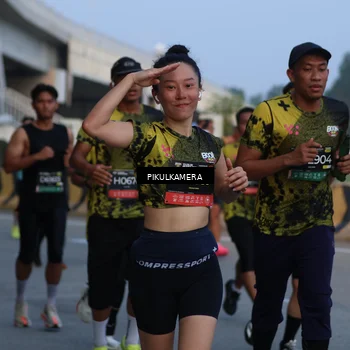 Runner Photo 6259533