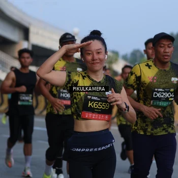 Runner Photo 6259546