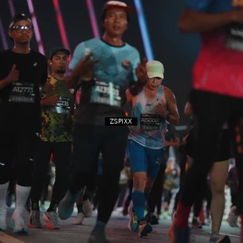 Runner Photo 6259552