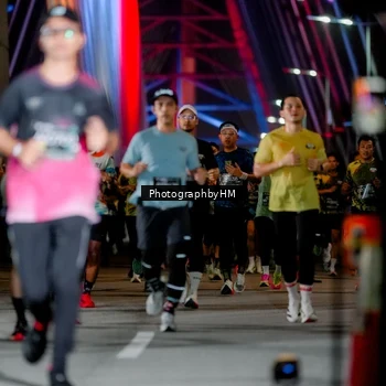 Runner Photo 6259563