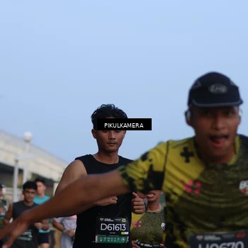 Runner Photo 6259593