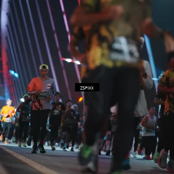 Runner Photo 6259636