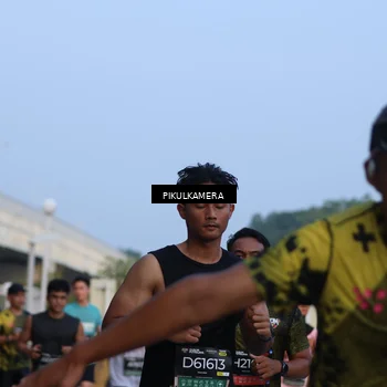 Runner Photo 6259641
