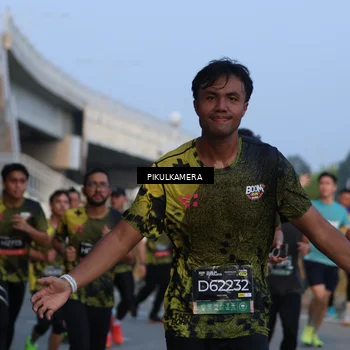 Runner Photo 6259654