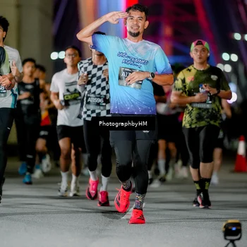 Runner Photo 6259671
