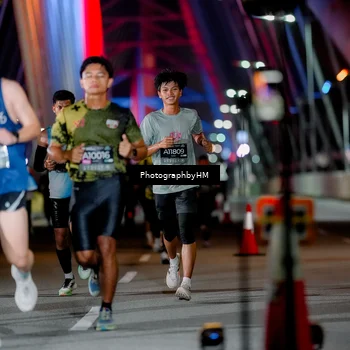 Runner Photo 6259673
