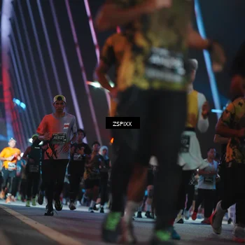 Runner Photo 6259682