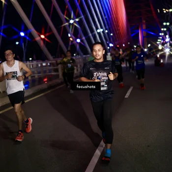 Runner Photo 6259688