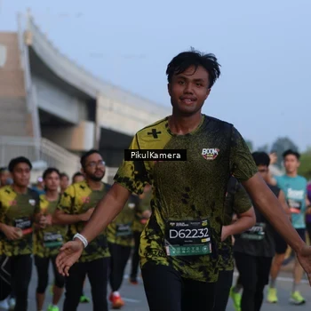 Runner Photo 6259699