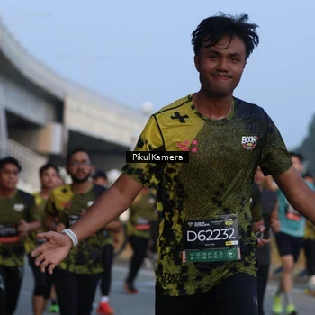 Runner Photo 6259714