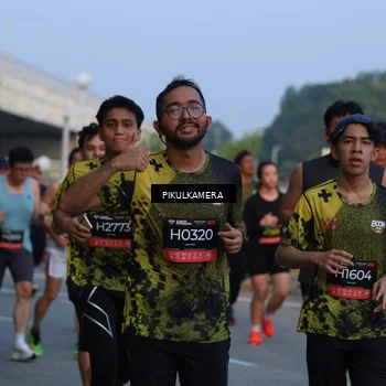 Runner Photo 6259743