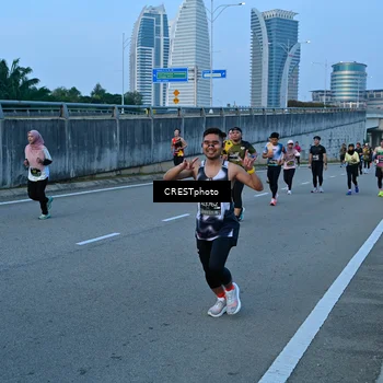 Runner Photo 6259755