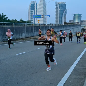Runner Photo 6259756