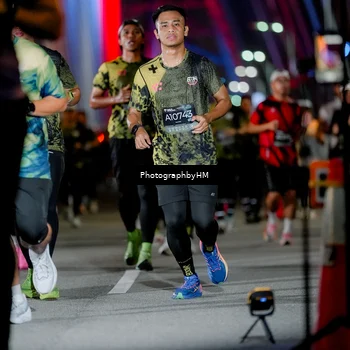Runner Photo 6259764