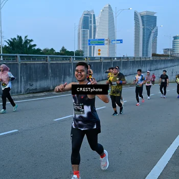 Runner Photo 6259790