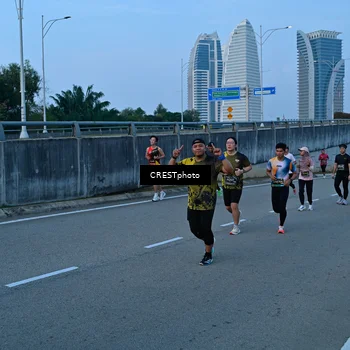 Runner Photo 6259804