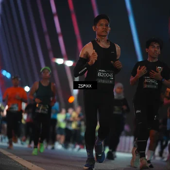 Runner Photo 6259812
