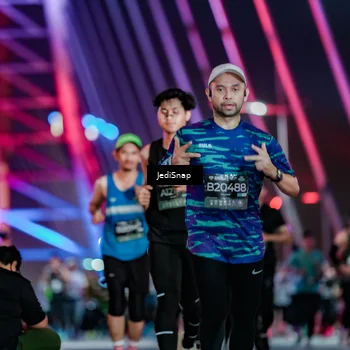 Runner Photo 6259831