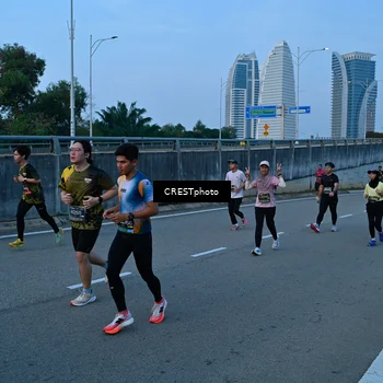 Runner Photo 6259856