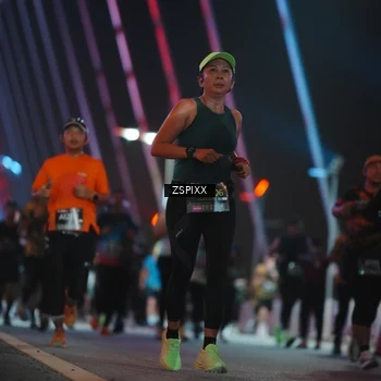 Runner Photo 6259871