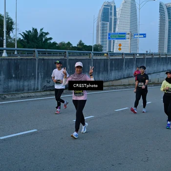 Runner Photo 6259879