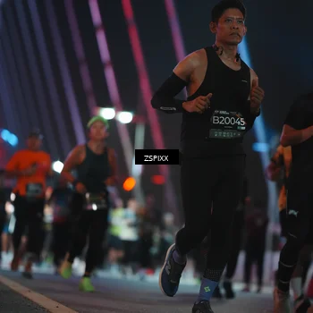 Runner Photo 6259880