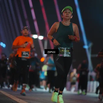 Runner Photo 6259886