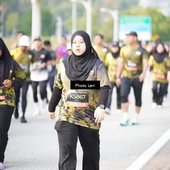 Runner Photo 6259899
