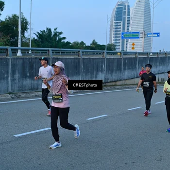 Runner Photo 6259913