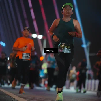 Runner Photo 6259947