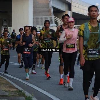 Runner Photo 6259971