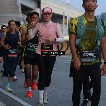 Runner Photo 6259974