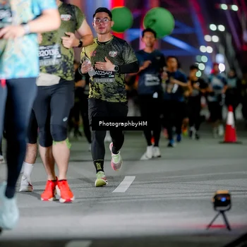 Runner Photo 6259990