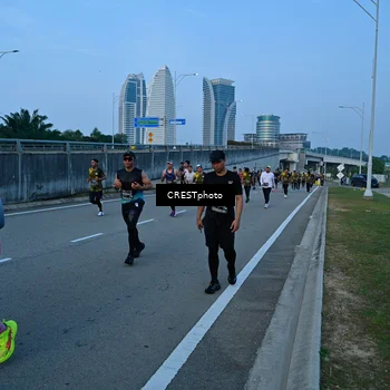 Runner Photo 6260000